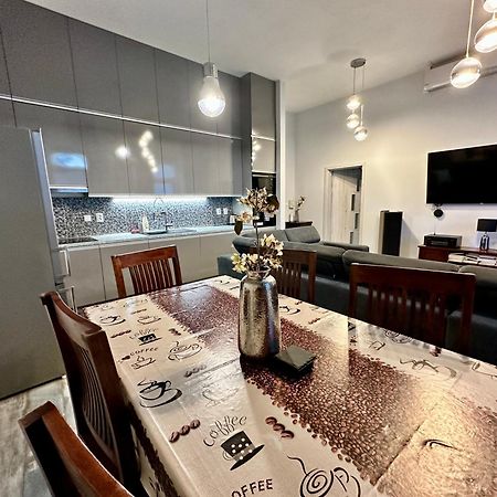 Royal City Centre Apartment Poprad Exteriör bild