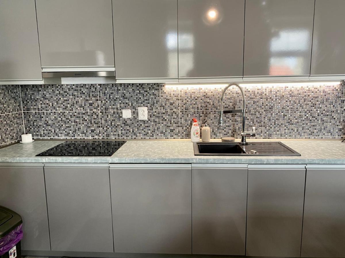 Royal City Centre Apartment Poprad Exteriör bild