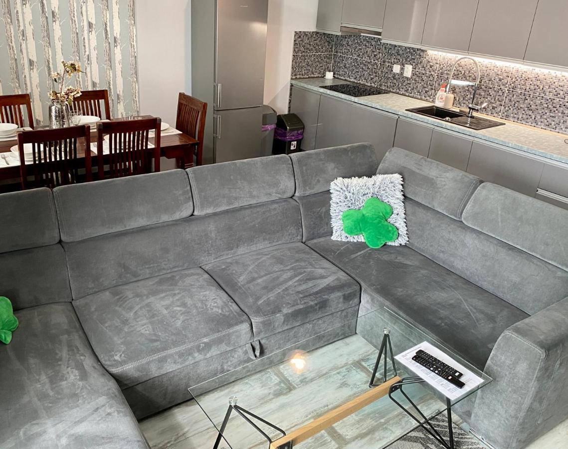 Royal City Centre Apartment Poprad Exteriör bild