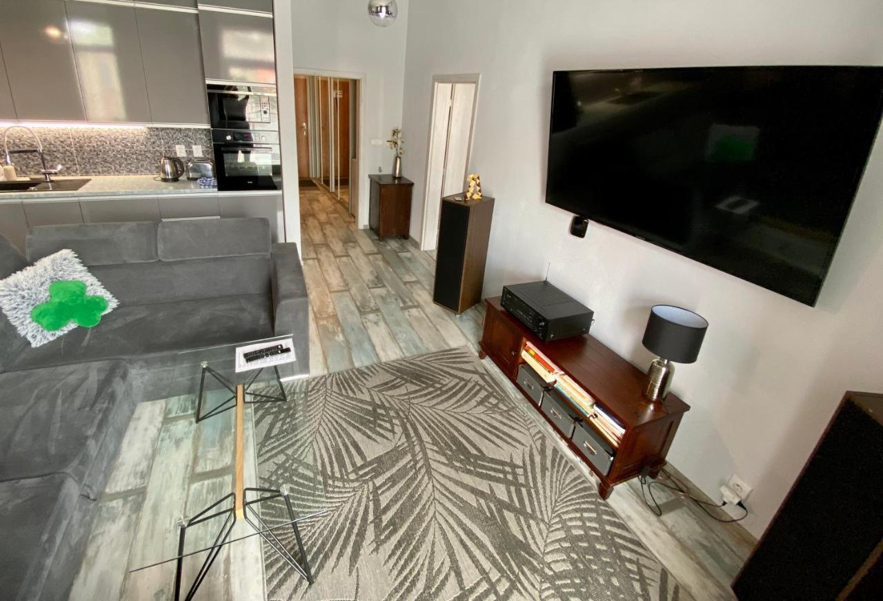 Royal City Centre Apartment Poprad Exteriör bild