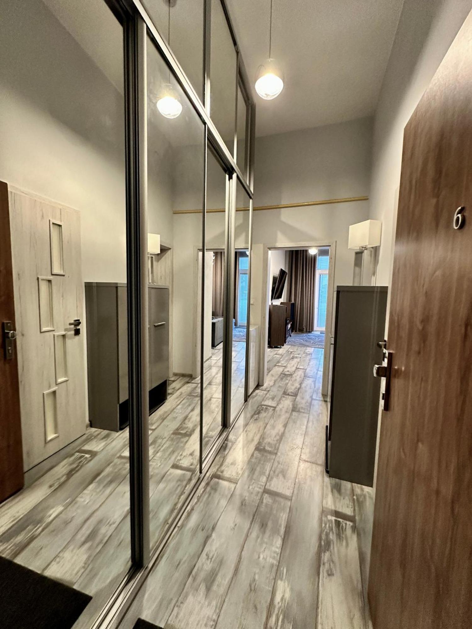 Royal City Centre Apartment Poprad Exteriör bild