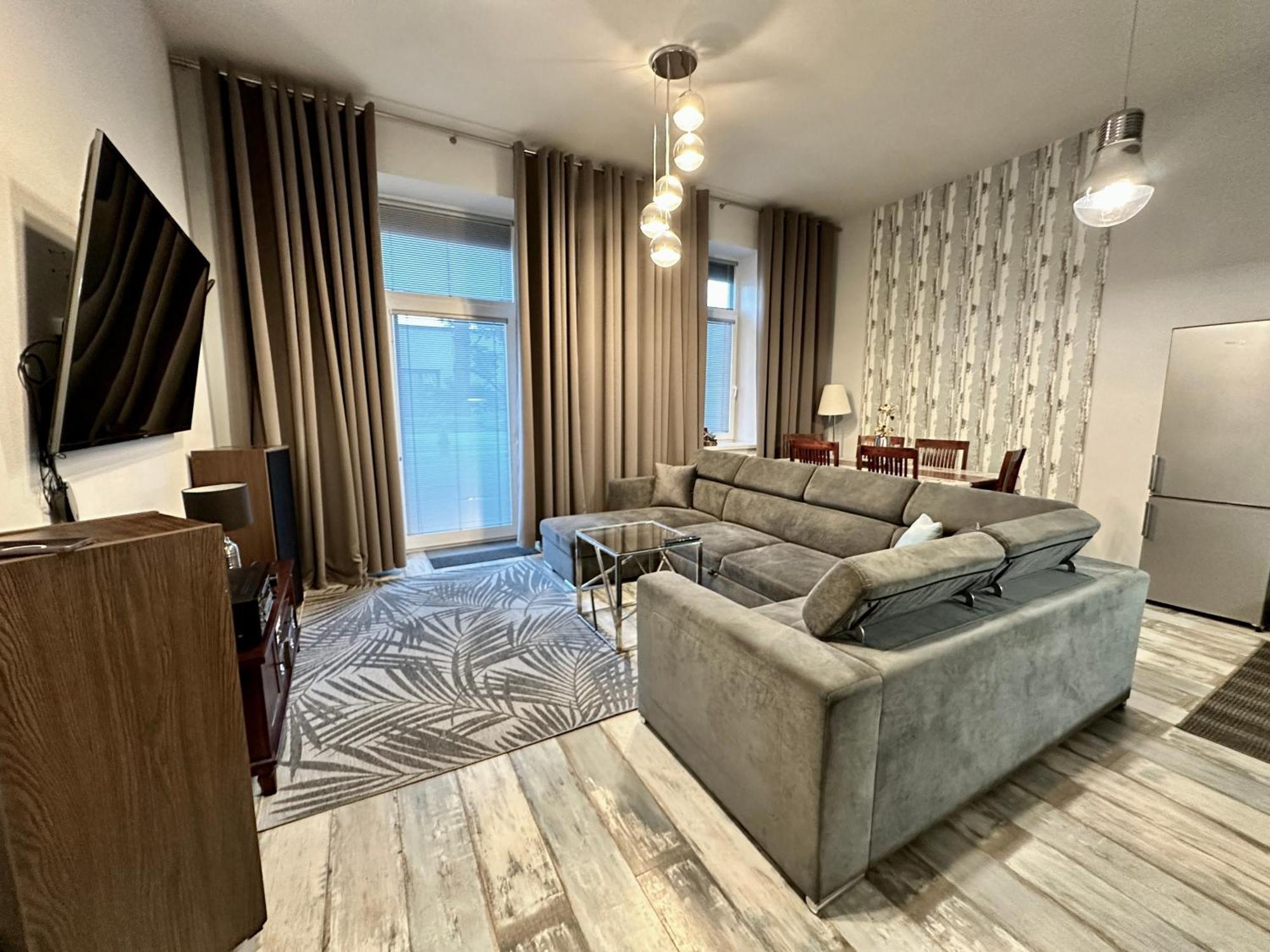 Royal City Centre Apartment Poprad Exteriör bild